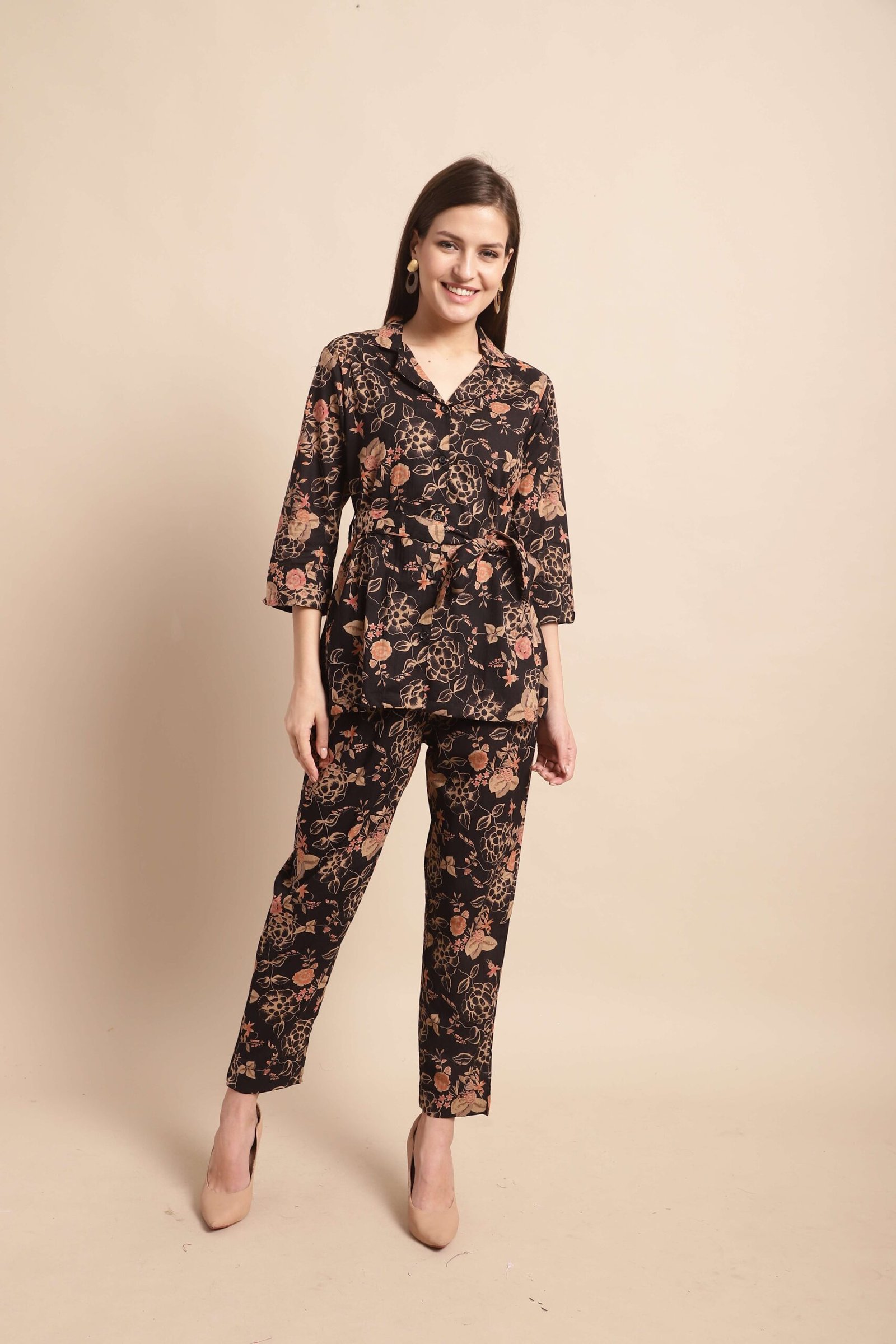 Women's Pure Cotton Printed Collared Top and Pant Co-ord Set (Black) - Image 2